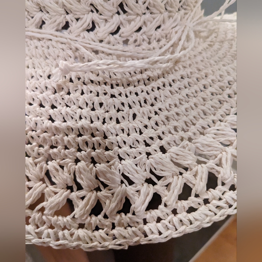 Handcrafted Scala Collezione Crocheted Starched S… - image 2